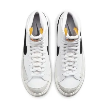 Nike Women's Basketball Shoes - Vintage Style for Performance