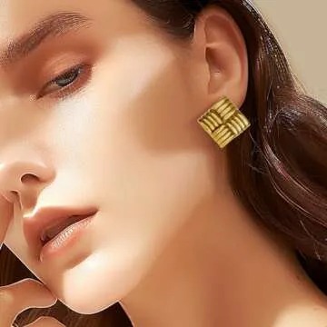 JeanBeau Chunky Gold Large Square Stud Earrings for Women, Trendy Statement Geometric Rectangle Textured Lightweight Hypoallergenic Earing Prom Fashion Jewelry Gift