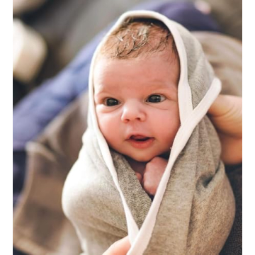 Burts Bees Baby Hooded Towels for Gentle Bath Time