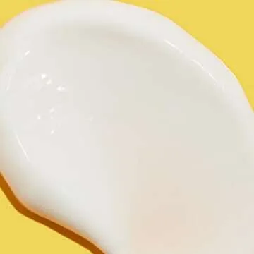 Matrix A Curl Can Dream Moisturizing Leave-in Cream, Moisturizes & Defines Curls For Curly, Coily, and Wavy Hair, Protects from Heat Styling, Frizz Control & Detangler, 16.9 Fl Oz