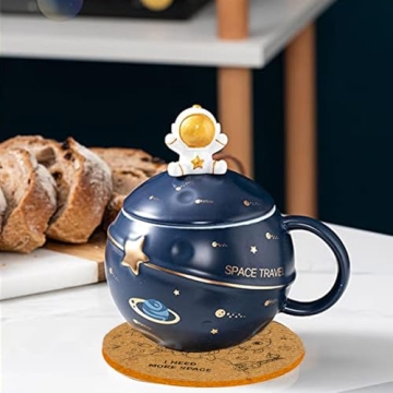 Yalucky Kawaii Astronaut Cup Space Embossed Planet Mug, Cute Ceramic Coffee Mug, Novelty Mug with Lid and Spoon for Coffee, Tea, Milk, Aesthetic Room Decor Funny Gift for Girl Boy Women (Dark blue)
