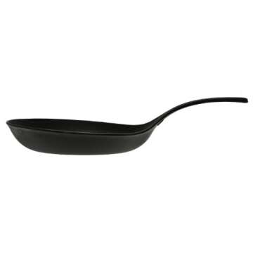 Iwachu Iron Omelette Pan - Large for Perfect Omelettes