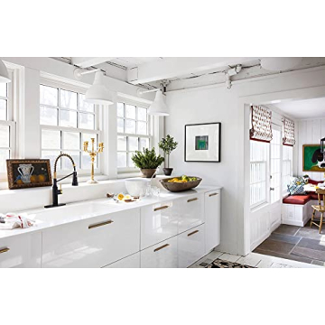 Stylish Achelous Kitchen Faucet with Pull Down Sprayer