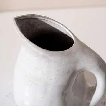 Vintage Ceramic Pitcher, Stain Resistant Stoneware Pitcher Vase with Handle Flower Vase Pitcher for Home Decoration Gift for Mom Housewarming