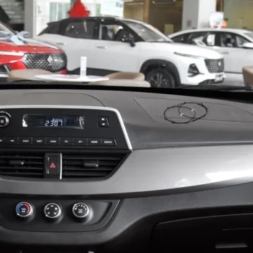 ECBANLI Car Window Breaker Wrist Strap - Vehicle Escape Tool