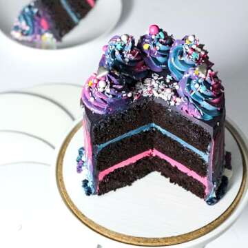 Little Ladle Cake Tier Stacking Kit - 10 Inch, 8 Inch, 6 Inch Cake Boards + Parchment Paper Rounds + Bamboo and Straw Cake Dowels For Tiered Cakes - 125 Pcs