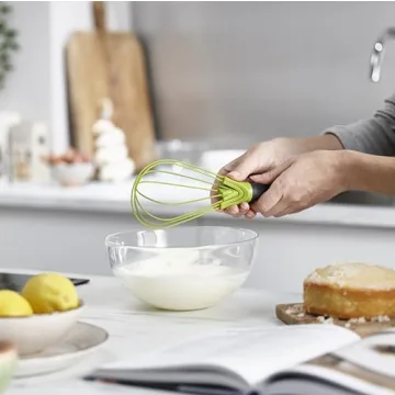 Joseph Joseph Twist Whisk 2-In-1 Collapsible Kitchen Tool