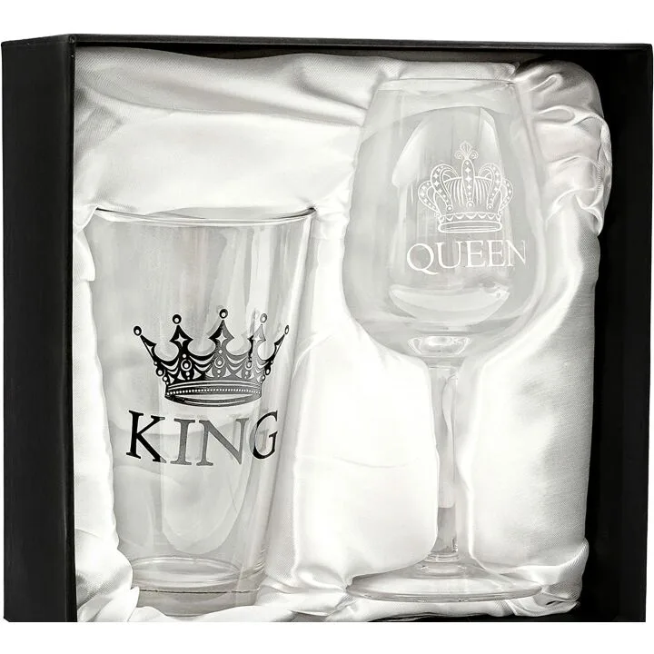 Newlywed Engagements & Anniversaries Gift Set