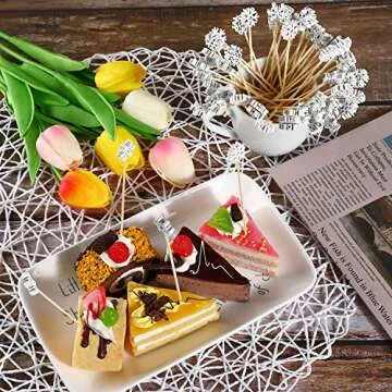 Christmas Snowflake Cocktail Picks Handmade Assorted Fruits Bamboo Toothpicks Xmas Snowflake Cake Topper Pick for Drink Fruit Dessert Food Appetizers Winter Theme Party Decor(White,120 Pieces)