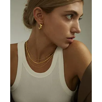NECOCY Gold Herringbone Necklace for Stylish Women