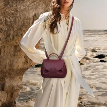 Luxurious Small Top Handle Bag for Fashionable Women