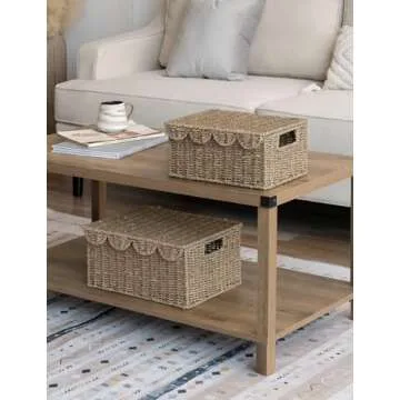 StorageWorks Scalloped Edge Wicker Basket with lid, Wicker Storage Basket with Built-in Handles, Handwoven Basket for Décor, Natural Seagrass Wicker Basket for Shelves, Nursery Room