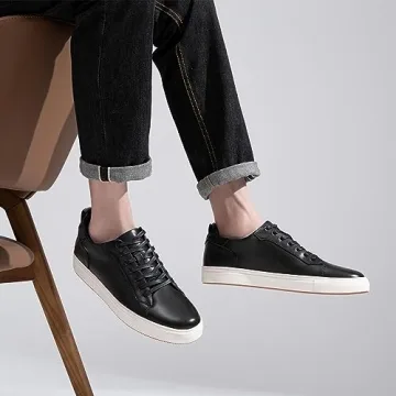 Stylish Retro Men's Casual Dress Sneakers for Versatile Wear