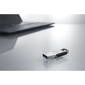 SanDisk 128GB Ultra Flair USB 3.0 Flash Drive - Fast Storage Solution