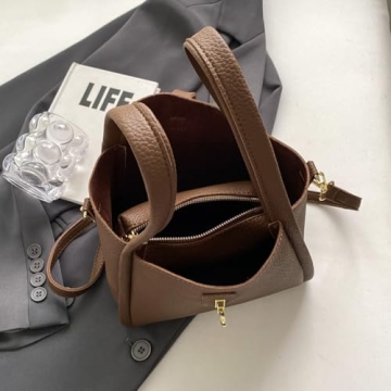 Trendy Leather Bucket Handbag for Women - Stylish & Functional