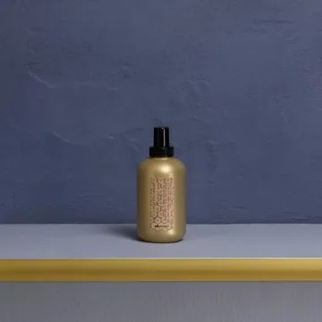 Davines Sea Salt Spray for Beautiful Beachy Waves