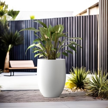 Kante 21.7" Concrete Tall Planter for Home & Patio