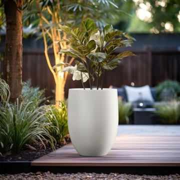 Kante 21.7" Concrete Tall Planter for Home & Patio