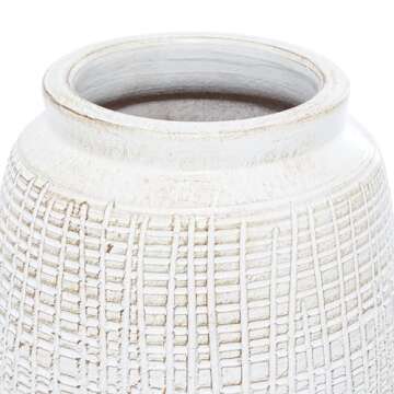 Elegant Ceramic Decorative Vase for Home Décor