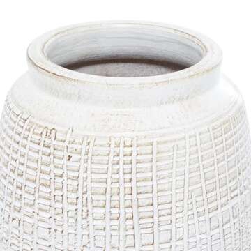 Elegant Ceramic Decorative Vase for Home Décor