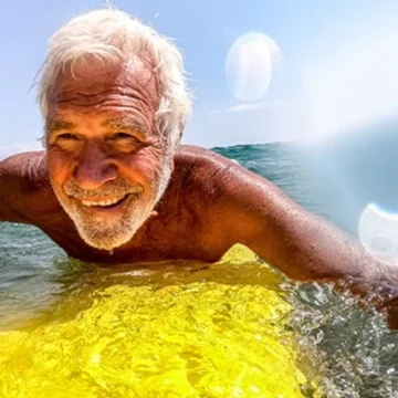 Babo Botanicals Sheer Zinc Spray SPF30 - Family Friendly Sunscreen