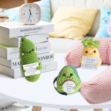 Urbun 3PCS Handmade Emotional Support Crochet Gift, Cute Cucumber Knitting Doll, Funny Reduce Pressure Gift, Creative Crochet Doll Encouragement Ornament with Positive Affirmation Card