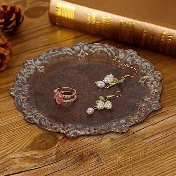 S-MANTIS Vintage Tray Small Antique Trinket Dish, Round, Ring Holder with Twisted Flower Surrounding, Cosmetics Makeup Storage Organizer, Gift, Aesthetic Room Decor (Bronze-Flower)