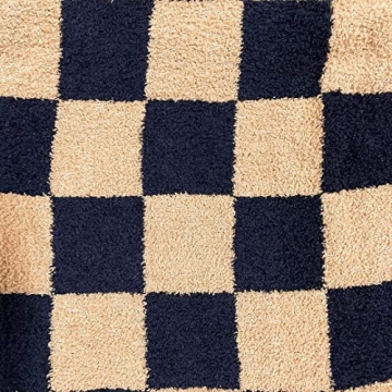 Ultra Soft Checkered Blanket for Ultimate Coziness