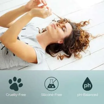 Curl Keeper Refresh Hair Styling Spray for Curly Hair - Lightweight Water-Based Anti-Frizz Formula with Hold for Wavy and Curly Styles, 8 Fl Oz