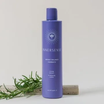 Vibrant Violet Toning Shampoo for Healthy Hair