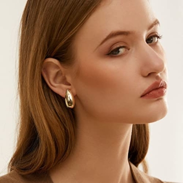MUYAN Gold Plated Waterdrop Clip-On Earrings Elegant & Lightweight