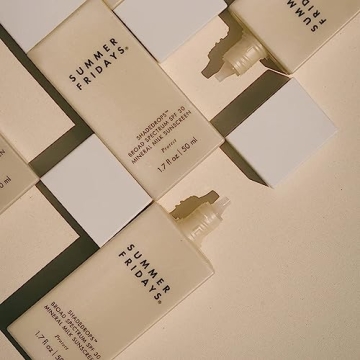 Summer Fridays SPF 30 Mineral Milk Sunscreen Lightweight