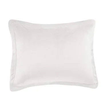 Amazon Basics Micromink Sherpa King Comforter Ultra-Soft Cream