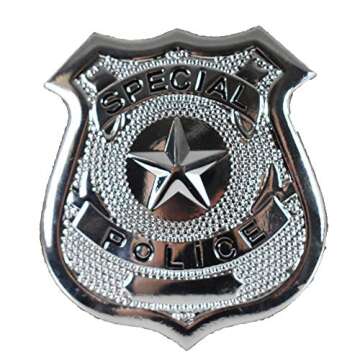 NOVELTY GIANT WWW.NOVELTYGIANT.COM Pretend Play Police Badge with Chain Fashion Necklace