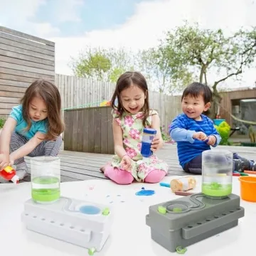 Innovative Paint Brush Cleaner for Easy Watercolor Painting