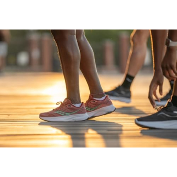 Saucony No-Show RunDry Socks - Comfort Fit in 12 Pairs