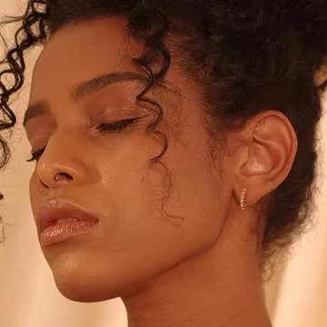 Fettero Gold Huggie Hoop Earrings for Everyday Wear