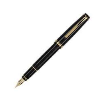 PILOT Namiki Falcon Collection Fountain Pen, Black Barrel with Gold Accents, Soft Medium Nib (60252)