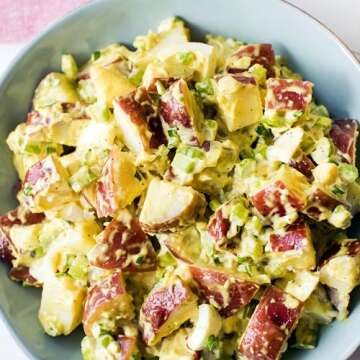 Premium McCormick Ground Mustard for Flavor Boosting