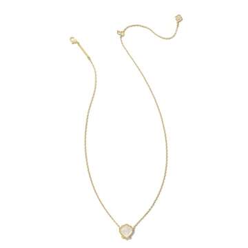 Kendra Scott, Womens, Brynne Shell Short Pendant Necklace, Gold Ivory Mother Of Pearl, One Size