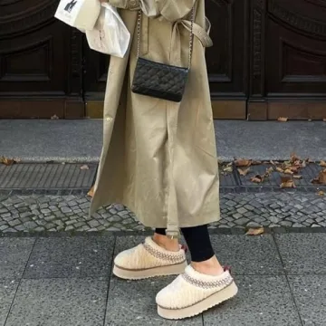 Comfortable NATRAKI Women's Fleece Lined Slippers