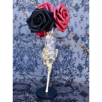 Skeleton Hand Flute Glasses Set for Halloween Fun