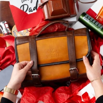 Vetelli Leather Toiletry Bag for Men - Water Resistant, 2 Zippered Internal Pockets, 2 Snap-Fastened Internal Pockets, and Hanging Hook.