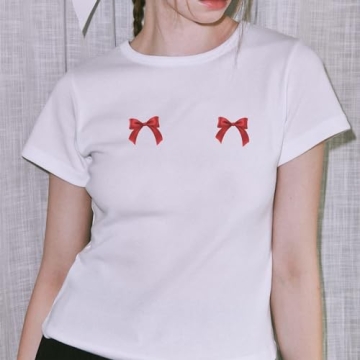 Stylish Women Y2K Bow Print Crop Top for Trendy Looks