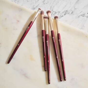 BK BEAUTY - ESSENTIALS EYE BRUSH SET (5PC) - Professional Eye Makeup Brushes for Blending, Smudging, & Defining | Premium Eyeshadow Brush Set for Flawless Eye Looks