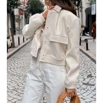 Chic Women's Varsity Bomber Jacket for Any Occasion