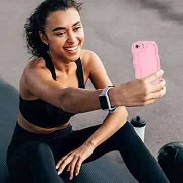 Stylish Wavy iPhone SE Case 2022 - Soft & Protective