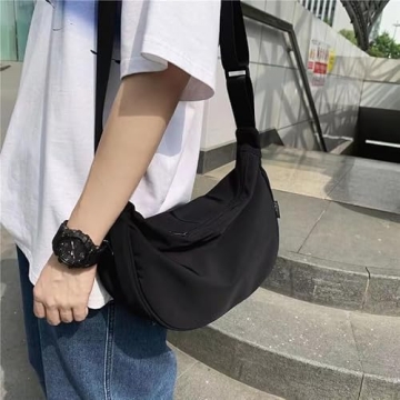Stylish Nylon Crossbody Crescent Bag for Everyday Use