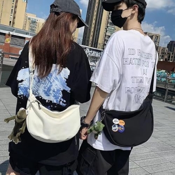 Stylish Nylon Crossbody Crescent Bag for Everyday Use