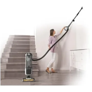 Shark ZU62 Navigator Vacuum - Pet Pro Self-Cleaning Brushroll